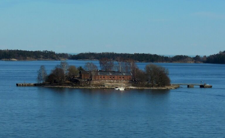 Can you buy an island in Finland?